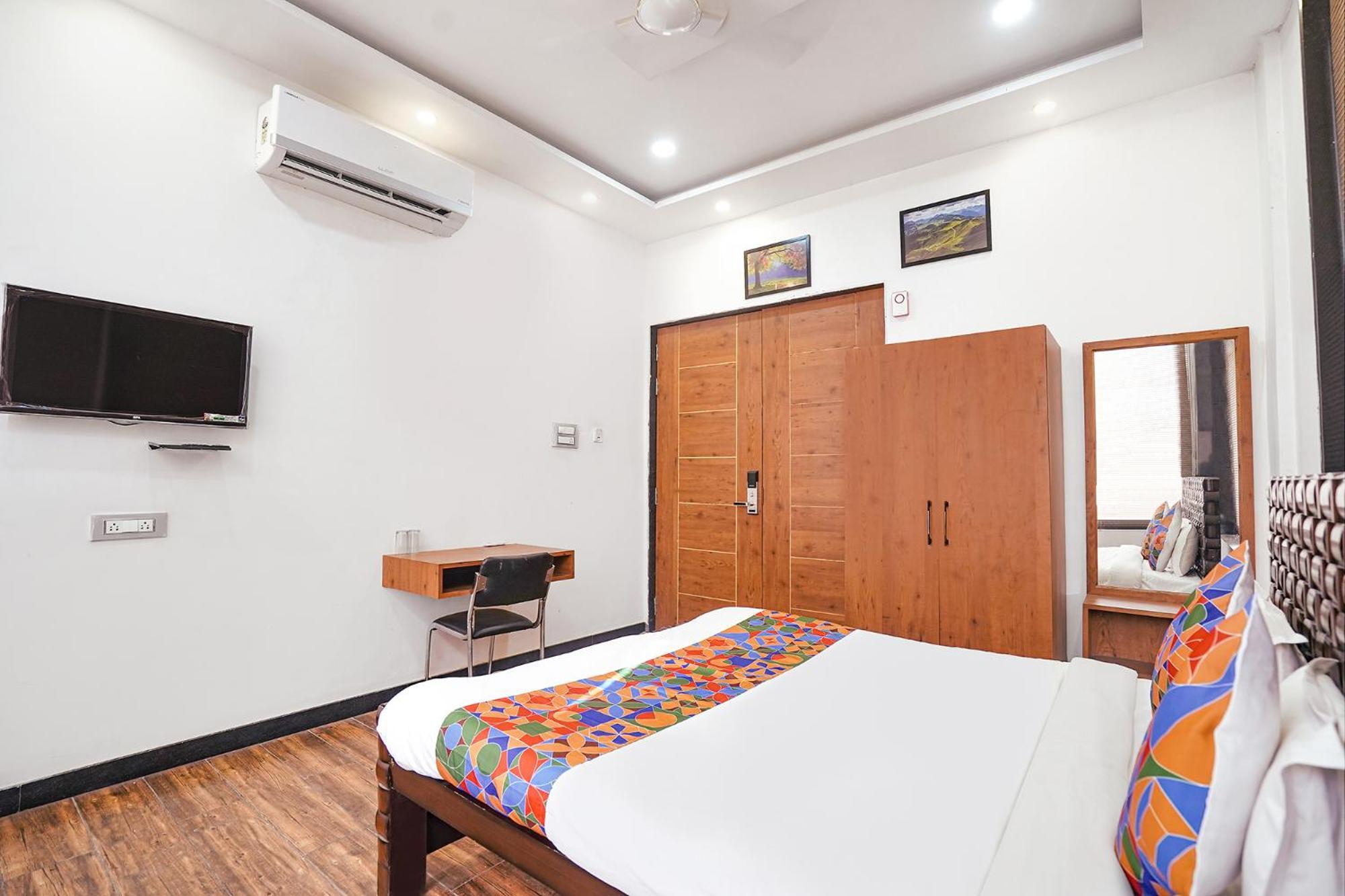 Fabhotel Villa De Benares Экстерьер фото